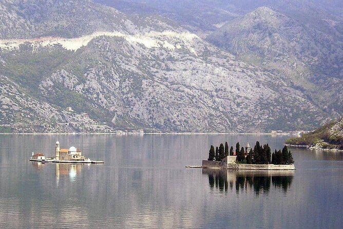 Private tour Montenegro - Guide languages and the private format