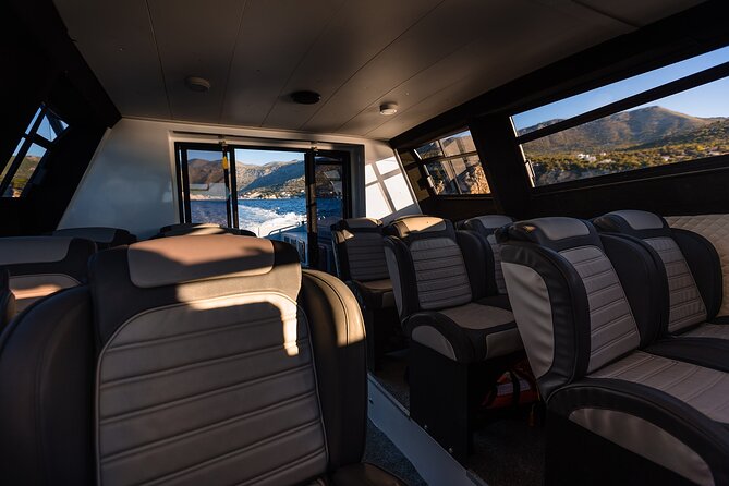 Private tours to Elaphite Islands by UFO BOAT - The price, group size, and practical value