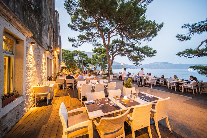 Private Winemaking of the Island of Korčula - Meeting at Restaurant Filippi in the old town