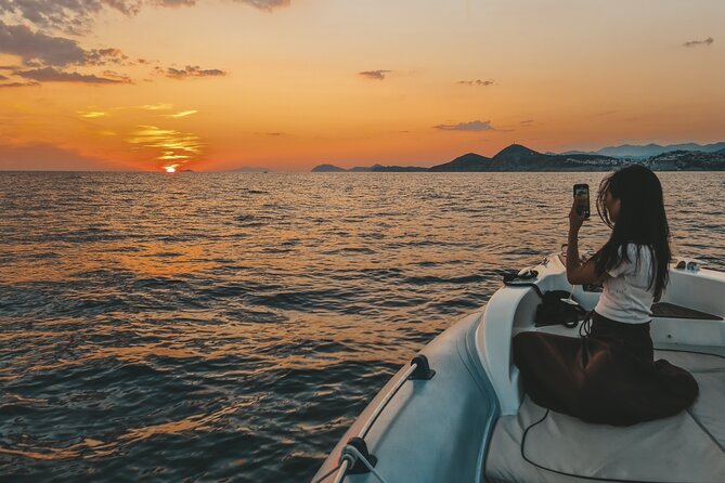 Prosecco & Sunsets: Private Dubrovnik Cruise - Sunset, Croatian bubbly, and the quietest part of the evening