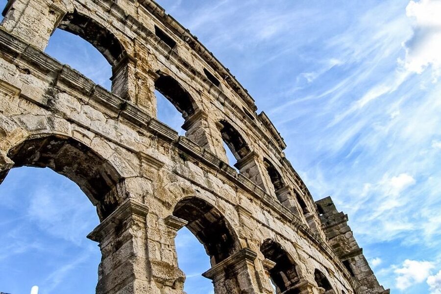 Pula: Arena Entrance Ticket - The underground gallery and ancient production