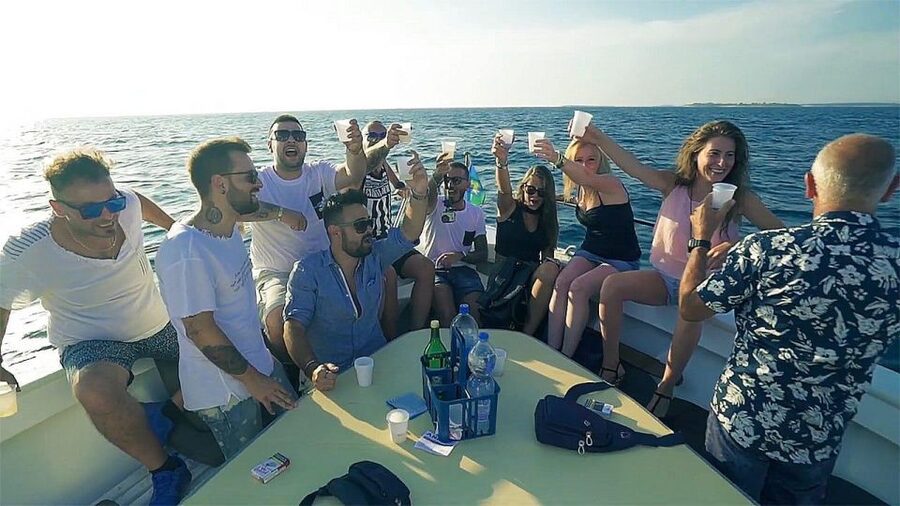 Pula: Brijuni National Park Dolphin Watching Tour w/Dinner - Practical advice for a better evening