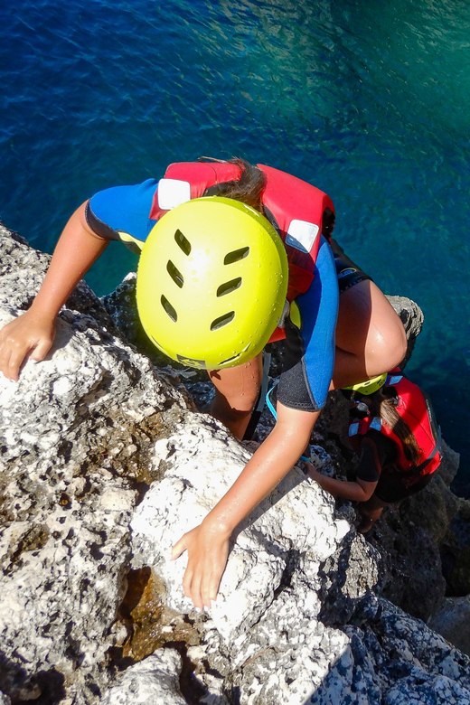 Pula: Coasteering Adventure with Guide and Photos - Your first lesson: moving safely over rock and water