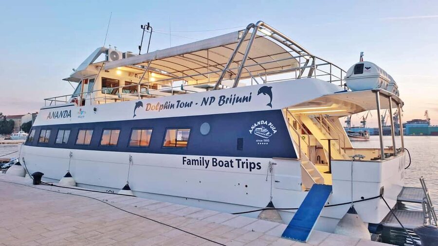 Pula: Dolphin Sunset Cruise to Brijuni with Dinner & Drinks - Who will enjoy this cruise most