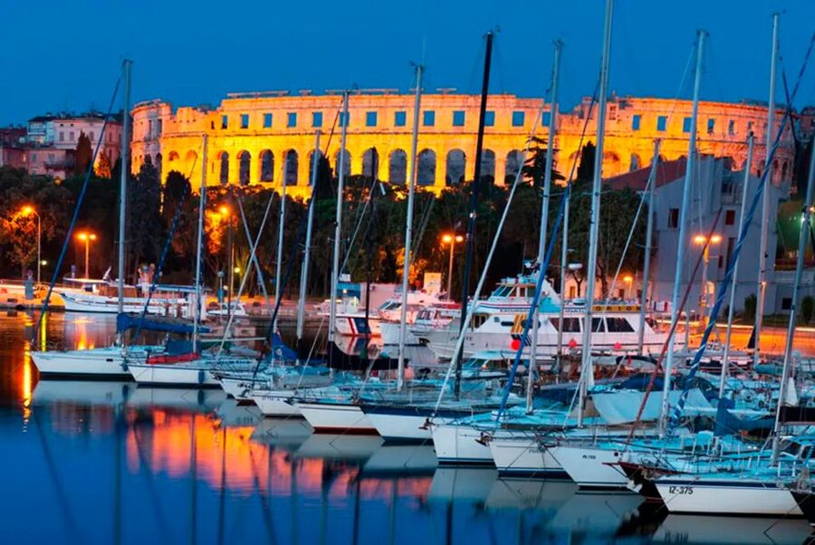 Pula: Harbor Cruise with unlimited Drinks - FAQ