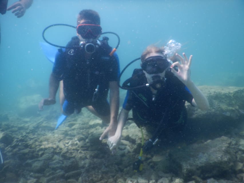 Pula: Introduction to Scuba Diving - What your first hour at Orca Diving Centre is like