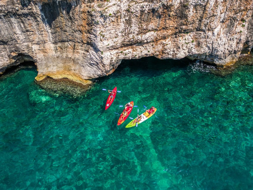Pula: Kayak Adventure with Cave & Island Snorkeling - A compact sea adventure near Pula