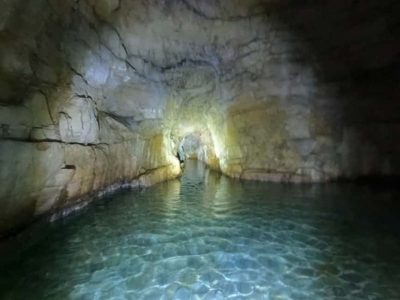Pula:Kayak Tour-Cliff jumping,snorkeling&free GoPro pictures - Who should book this Pula kayak tour?
