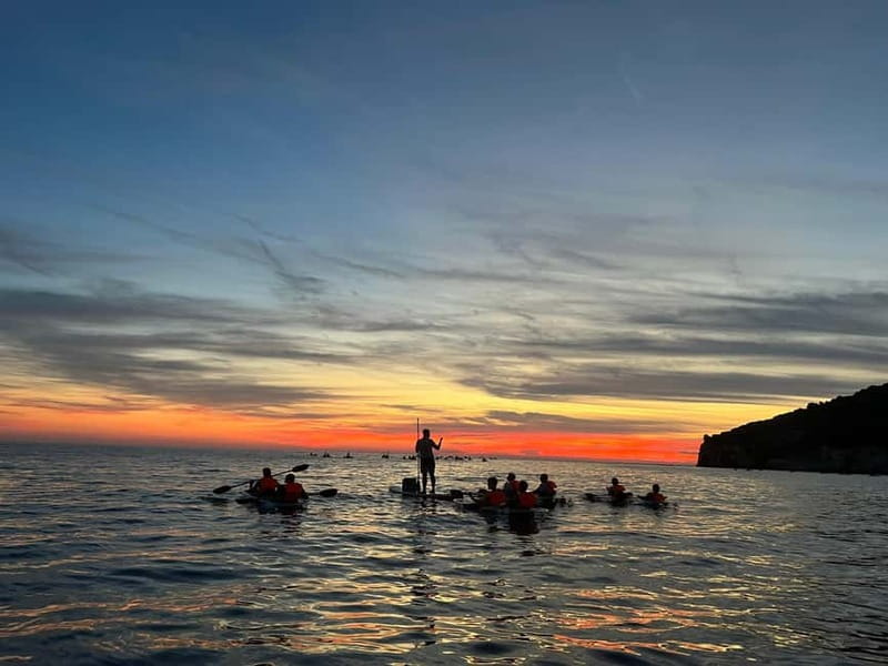 Pula: Sunset/Night Illuminated Transparent Kayak Tour - Meeting the guides at Valovine Beach