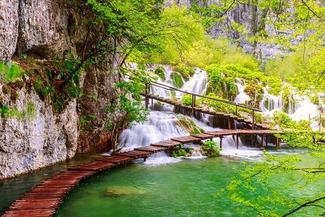 Rafting Experience in the Canyon of the River Cetina - Swimming in the Clear River