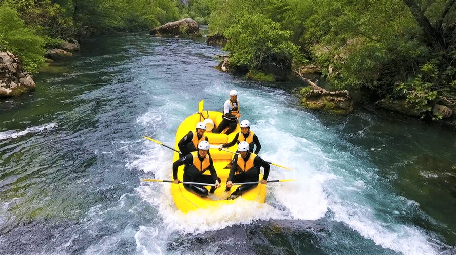 Rafting on the Cetina river - Meeting at Pinta Rafting and getting to the launch point
