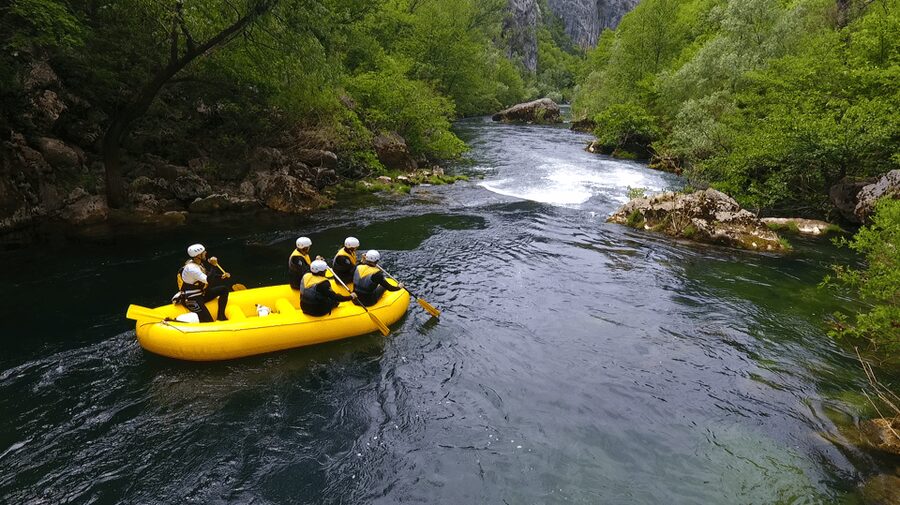 Rafting on the Cetina river - Two and a half hours on the Cetina