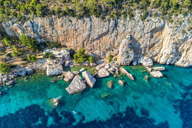 Red Rocks Private All Day Tour from the City of Hvar - What the private boat format is worth