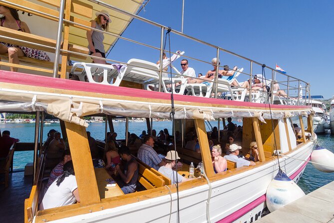 Rent a Boat! (Group Option - Half Day) - Swimming, snorkeling, music, and drinks