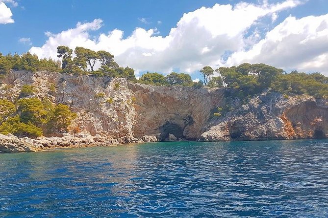 Rent a speed boat and explore beaches and coves of Elaphiti Islands - What the four-hour and eight-hour choices mean