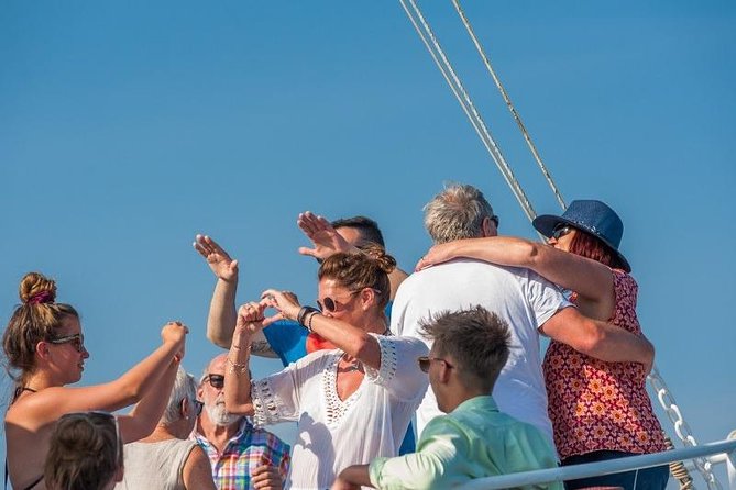 Rent a Traditional Wooden Boat (64 pax) - Key points at a glance
