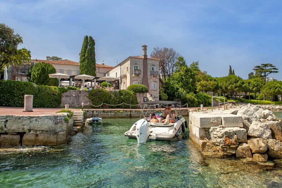 Rovinj: Luxury Island Hopping with Swimming & Snorkeling - A fast start from Rovinj’s harbor