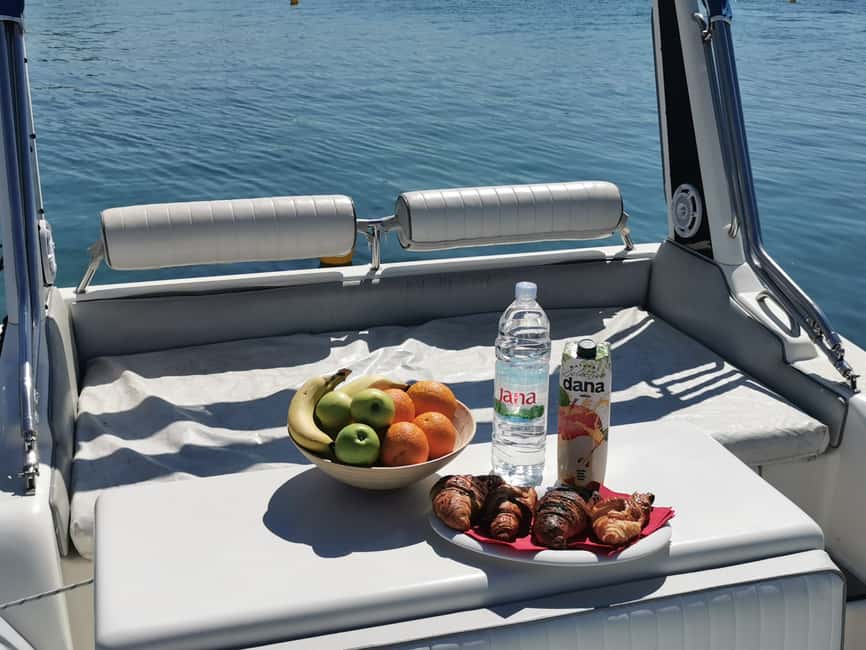 Rovinj: Red Island and Pirate Cave speedboat tour - Seeing Rovinj From the Water