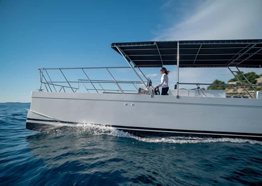 Rovinj: Sunset & dolphin group tours with Catamaran - Meeting the Boat at ACI Marina