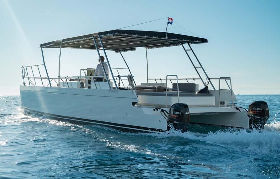 Rovinj: Sunset & dolphin group tours with Catamaran - Watching for Dolphins Near Rovinj