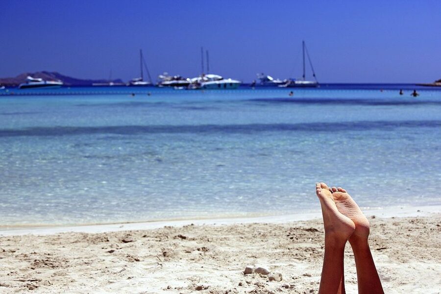 Sakarun Beach Full-Day Guided Tour from Zadar - What the beach facilities can and cannot solve