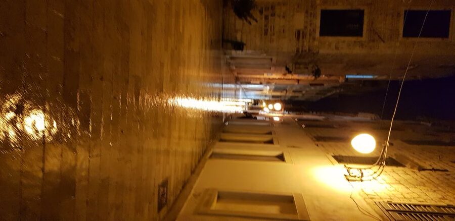 Sibenik: Guided Evening Walking Tour - Meeting your guide at Gat Krka