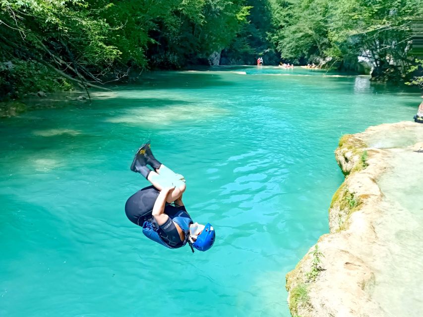 Slunj: Upper Mreznica River Kayaking Adventure - What the guide adds to the experience