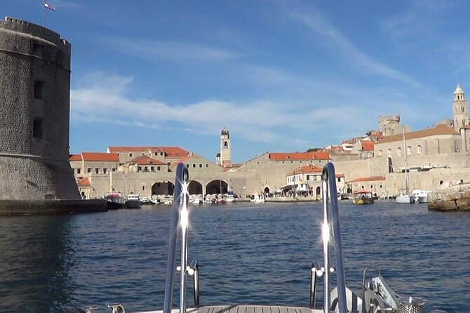Slurp of Grk Korcula Wine Tour | Wine Tasting in Lumbarda - Local food turns the tasting into a meal