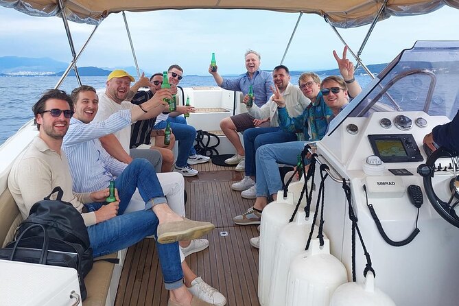 Speedboat transfer from Hvar town (Water taxi transfer) to Airport Split - Private service and group size