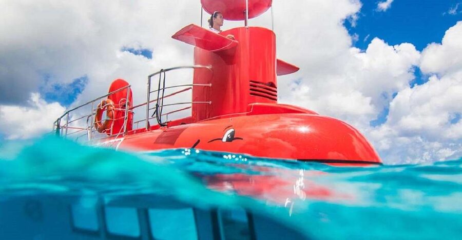 Split: 45-minute Semi-Submersible Submarine Trip - What happens during the 45-minute ride