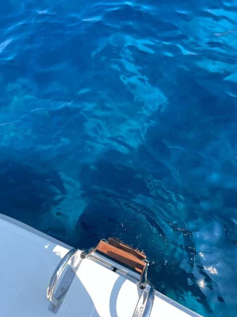 Split: 5 Islands Full-Day Tour to Blue Cave, Vis & Hvar - Budikovac Lagoon: the best place to get in the water