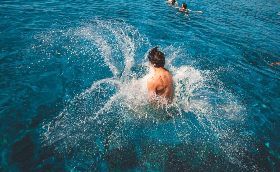 Split: Blue Cave and 5 Islands Tour - Pakleni Islands and the choice between lunch and the sea