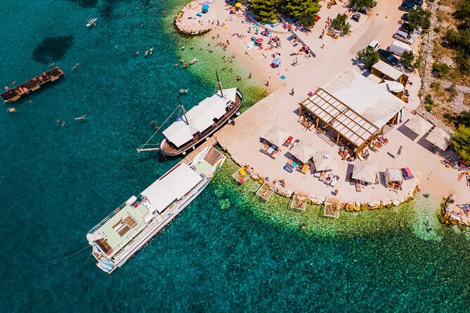Split: Blue Lagoon, 3 Island Boat Tour & Mediterranean Lunch - A full Adriatic day from Split