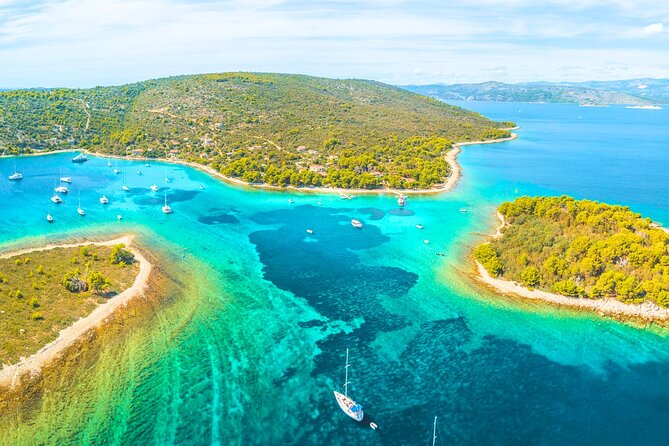 Split: Blue Lagoon & 3 Islands Speedboat Tour - Small group - Blue Lagoon is the main swim stop
