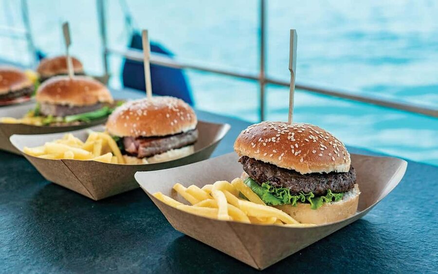 Split: Blue Lagoon and 3 Island Cruise with Food and Drinks - What this Split island cruise is really like