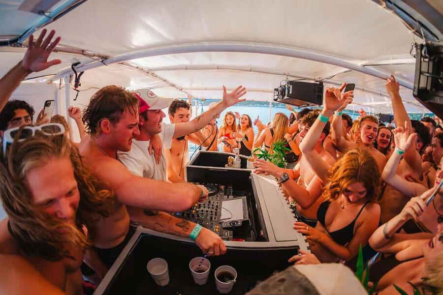 Split: Blue Lagoon Boat Party with Slide, Dj and After Party - Key points to know before booking
