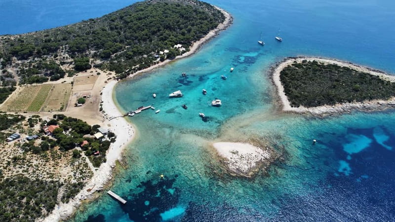 Split: Boat Tour to Blue Cave, Vis, Blue Lagoon, Hvar, Brač - Stiniva Bay and the south coast of Vis