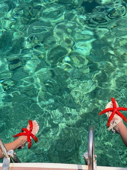 Split: Boat Tour to Blue Cave, Vis, Blue Lagoon, Hvar, Brač - Two hours to explore Hvar