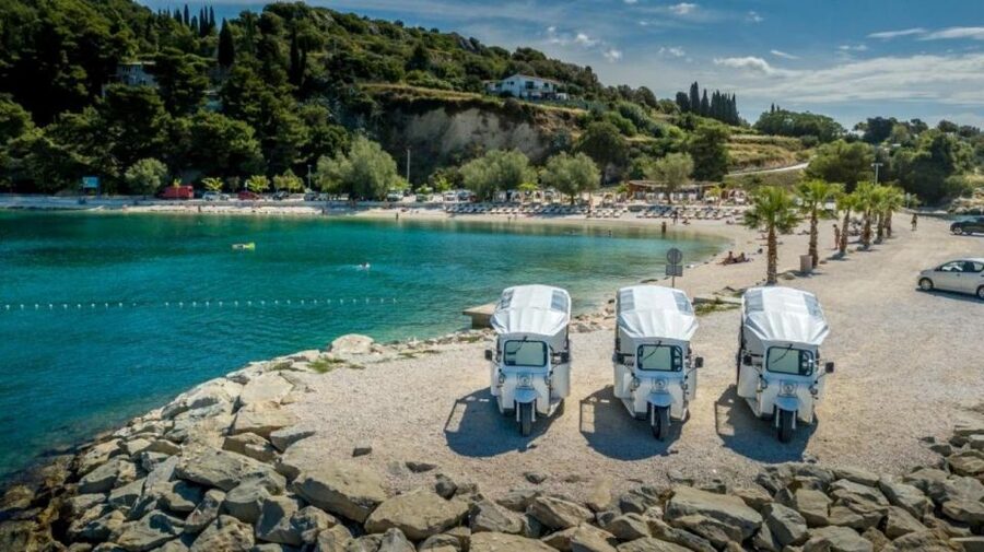 Split: City Highlights Electric Tuk-Tuk Tour - Starting at Bačvice Beach and moving toward the center