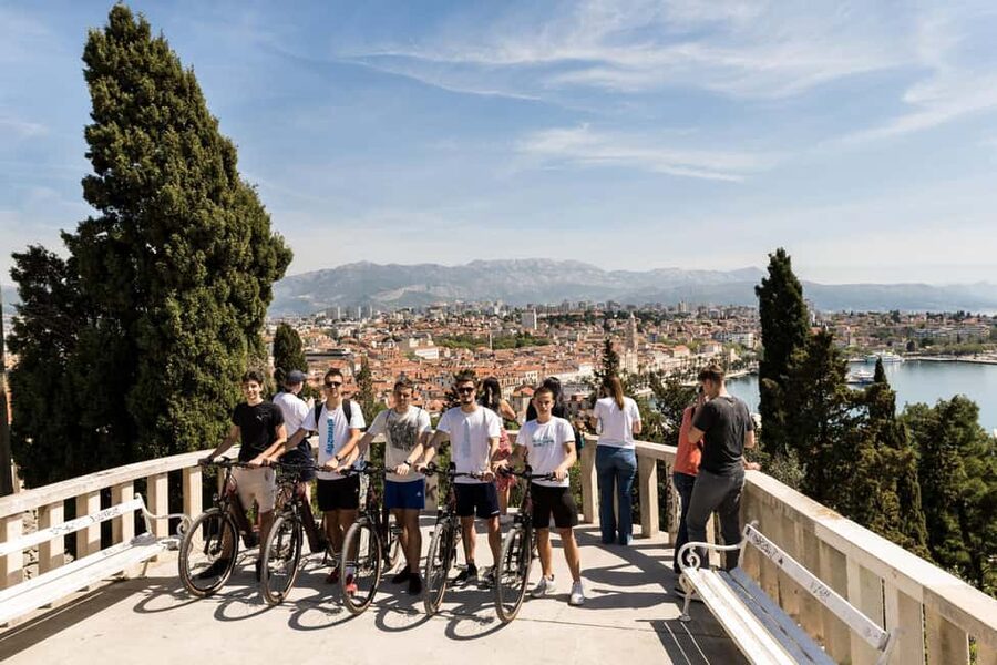 Split City & Marjan Park Electric Bike Tour - Who should book this experience?