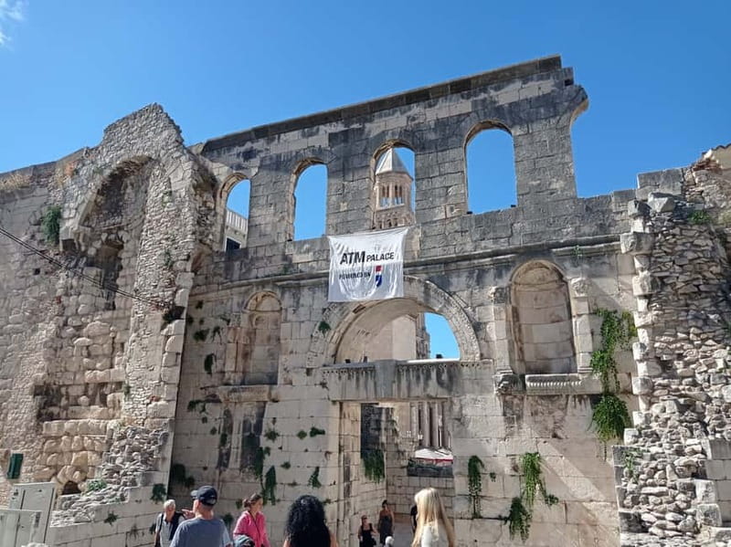 Split: Cultural Walking Tour with Anthropologist Guide - Golden Gate and Peristil: Roman stones, modern meaning