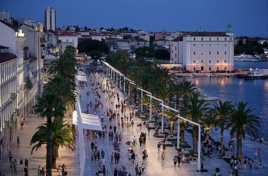 Split Day Trip - Who should choose this day trip