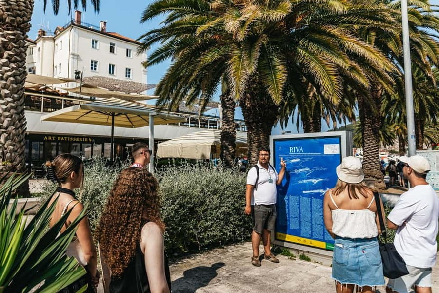 Split: Diocletian Palace & Old Town Guided Walking Tour - The cellars and the Peristyle courtyard