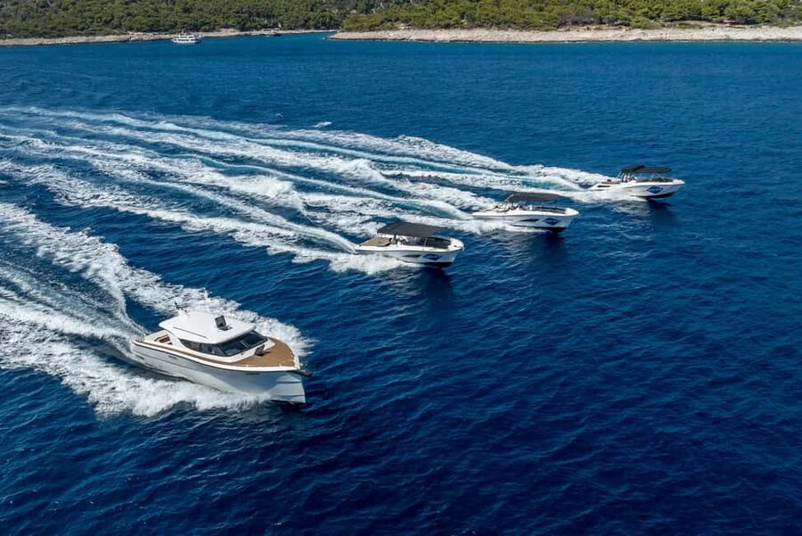 Split: Half-Day Blue Lagoon, Shipwreck, and Trogir Boat Tour - What the speedboat ride is really like