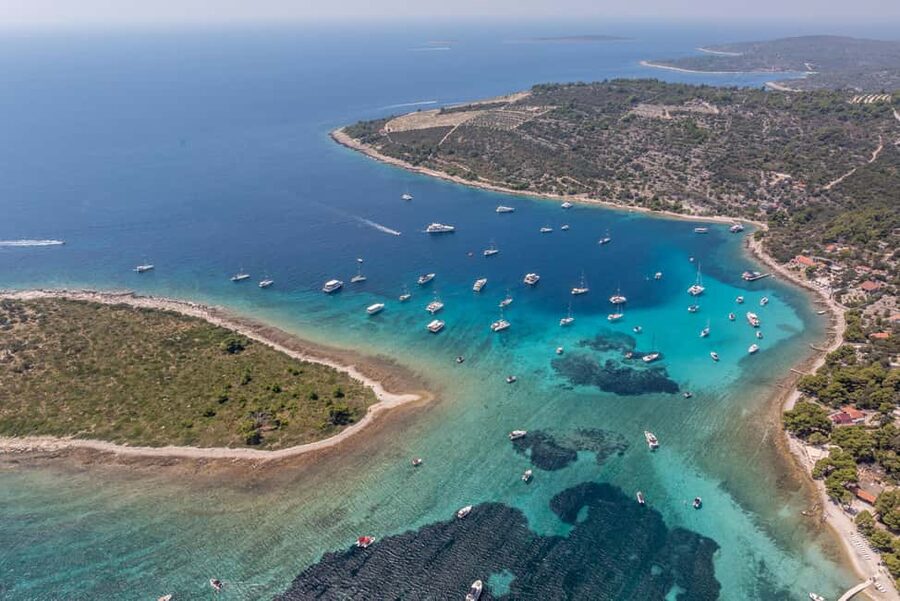 Split: Half-Day Blue Lagoon, Shipwreck, and Trogir Boat Tour - Food, drinks, timing, and what to pack