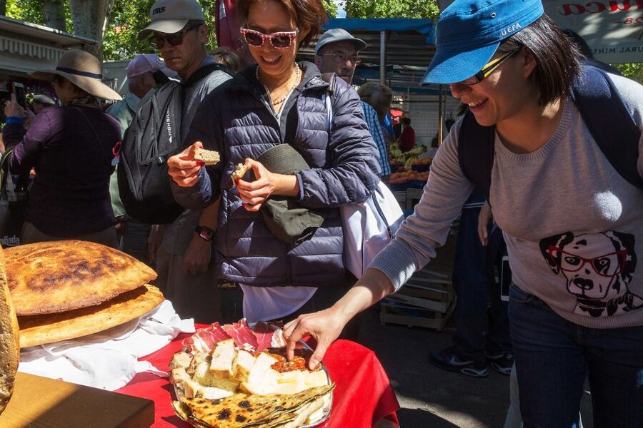 Split: Historical & Gastro Treasures Tour with Green Market - Should you book the Split food and history tour?