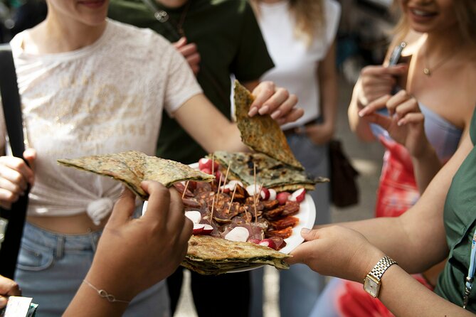 Split History and Gastro Small-Group Tour with Food and Drinks - Narodni trg and the old palace streets