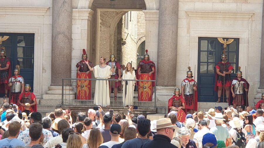 Split: History and Heritage Walking Tour - How the old town works as a living city