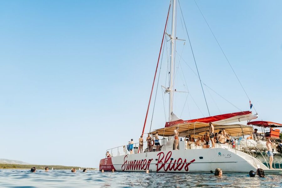 Split: Hvar, Pakleni, Brač & Šolta All-inclusive Tour - Hvar gives the day its cultural stop