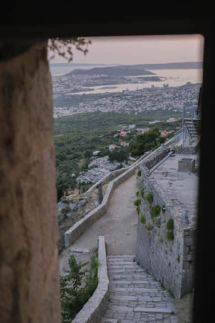 Split: Klis Sunset Sightseeing Bus Tour - Who should book this Klis Fortress trip?